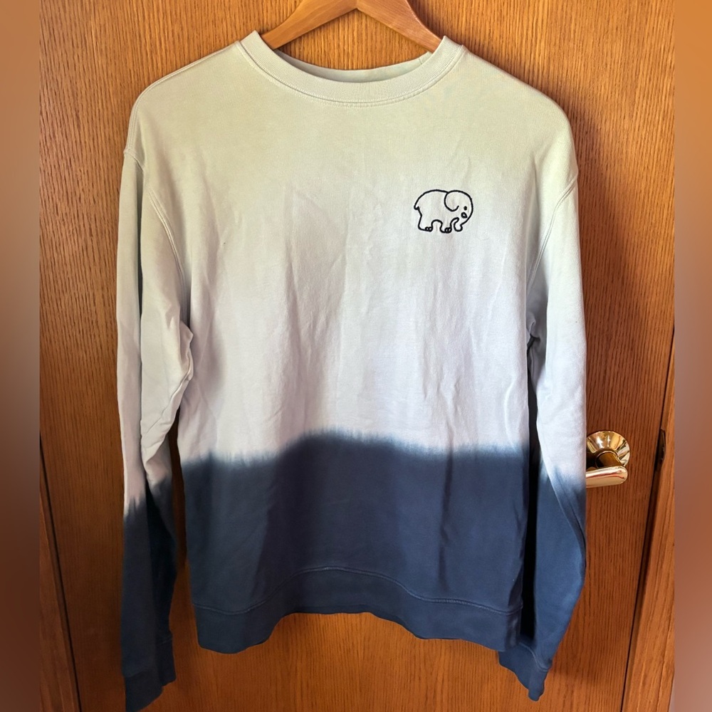 Ivory Ella Women’s Sweatshirt Small